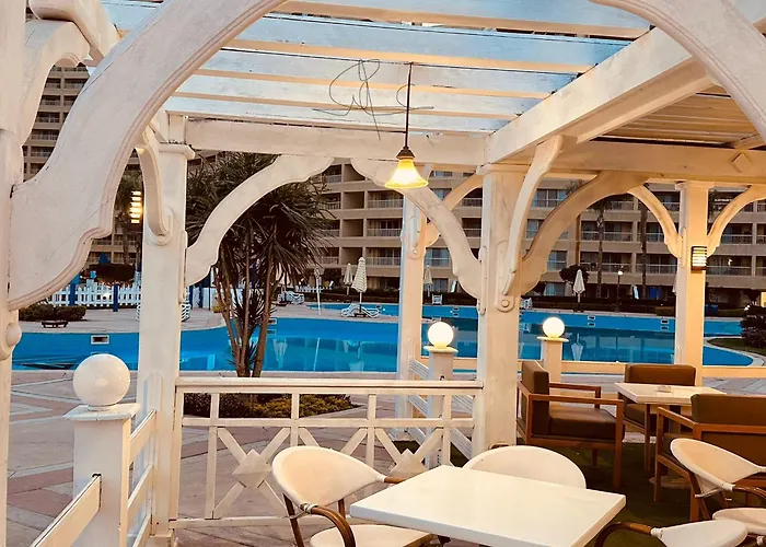 Porto Sokhna Water Front Chalet
