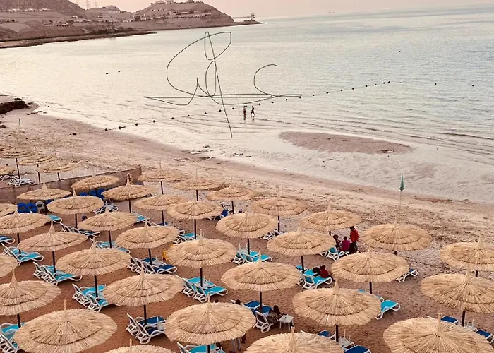 Porto Sokhna Water Front Chalet
